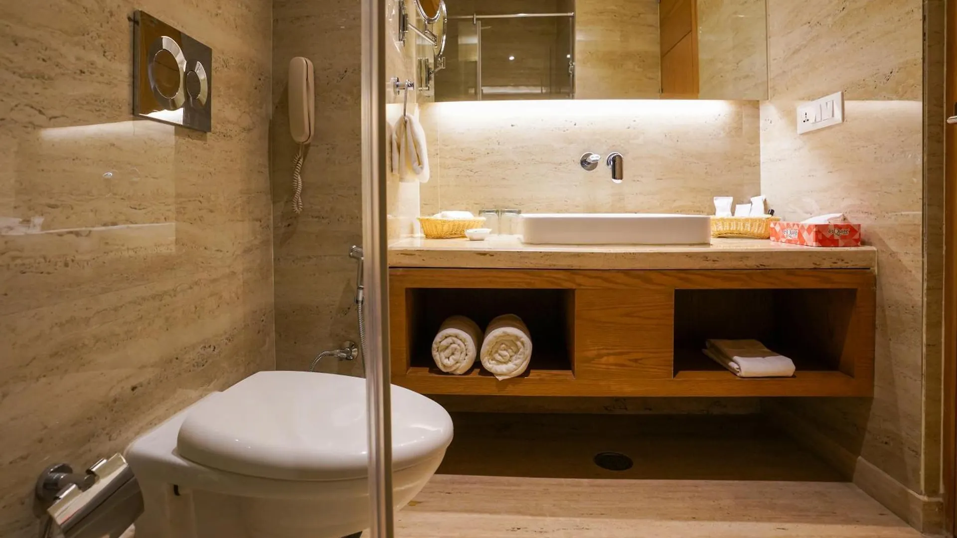 Best Western Plus Chandigarh Mohali 5*,  India