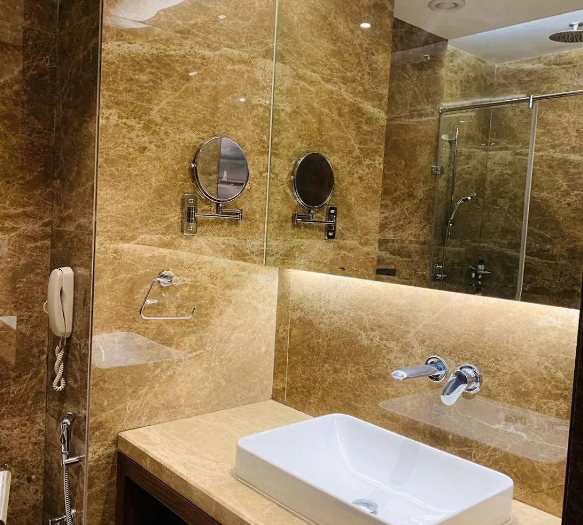 ***** Hotel Best Western Plus Chandigarh Mohali India